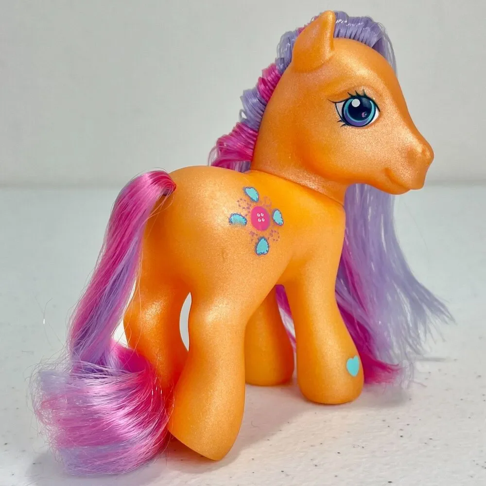 VTG G3 My Little Pony Sew-and-So Orange Purple Pink Button Hasbro 2004 - Flaw